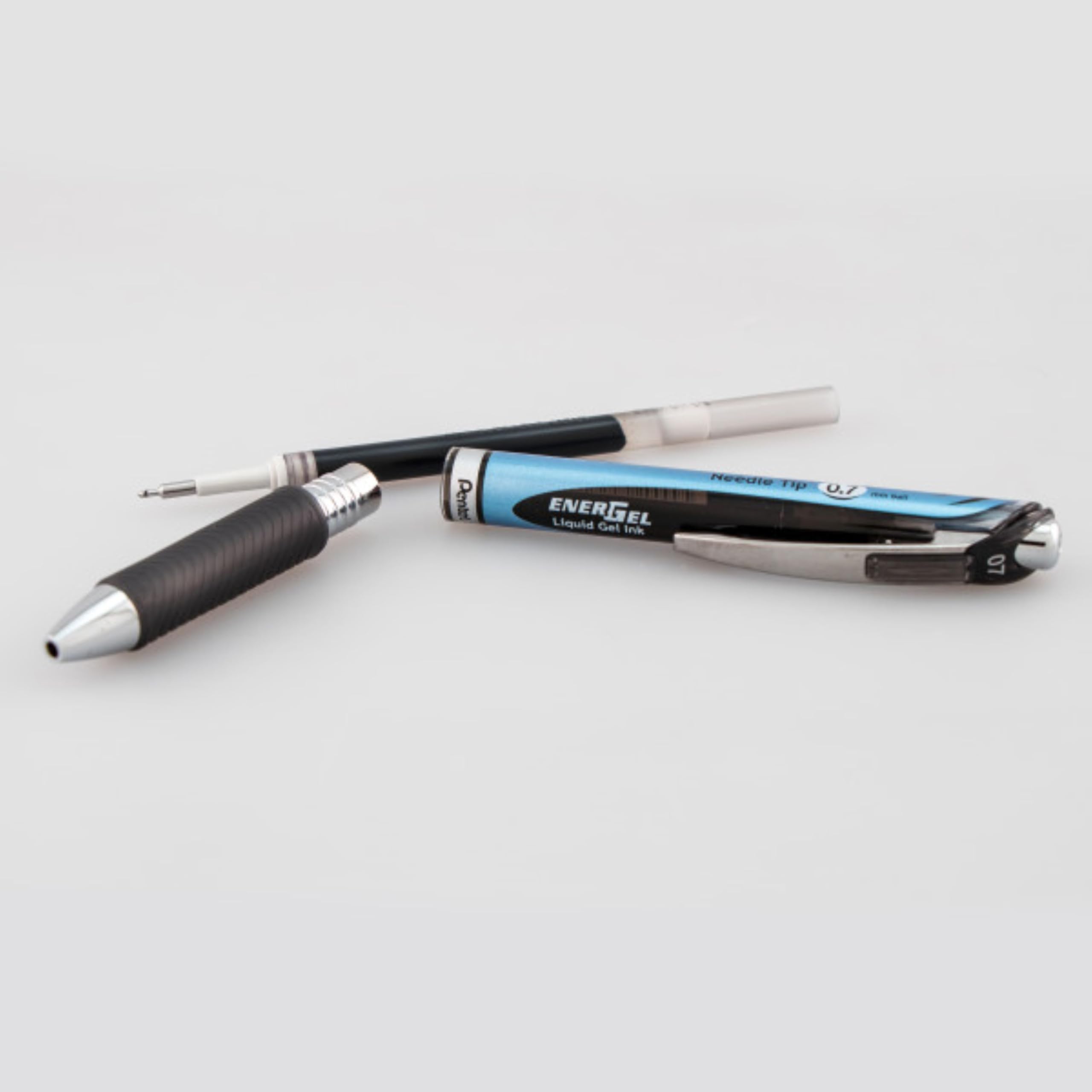 pentel-energel-rtx-roller-gel-r-tractable-0-7-mm-noir-lot-de-10 image 5